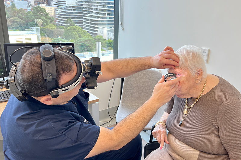 Woman receives telescopic lens in eye at Epworth Freemasons - Epworth HealthCare